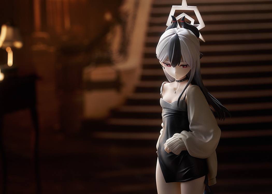 Blue Archive Kayoko Dress Ver. 1/7 Scale Figure [Max Factory x Good Smile Company] (Pre-Order) Max Factory x Good Smile Company