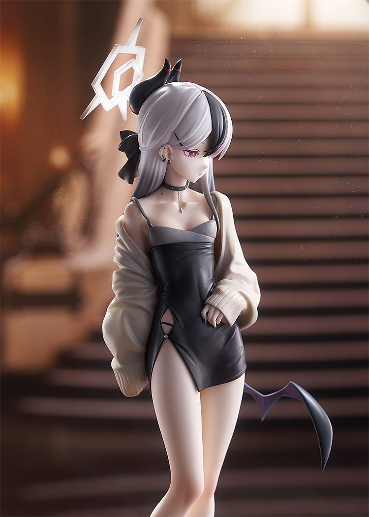 Blue Archive Kayoko Dress Ver. 1/7 Scale Figure [Max Factory x Good Smile Company] (Pre-Order) Max Factory x Good Smile Company