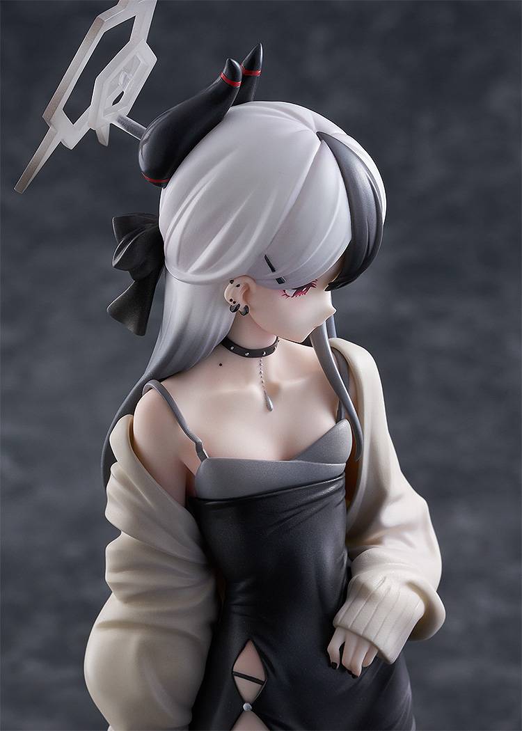 Blue Archive Kayoko Dress Ver. 1/7 Scale Figure [Max Factory x Good Smile Company] (Pre-Order) Max Factory x Good Smile Company