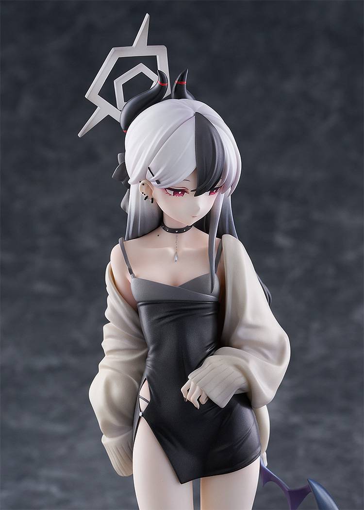 Blue Archive Kayoko Dress Ver. 1/7 Scale Figure [Max Factory x Good Smile Company] (Pre-Order) Max Factory x Good Smile Company