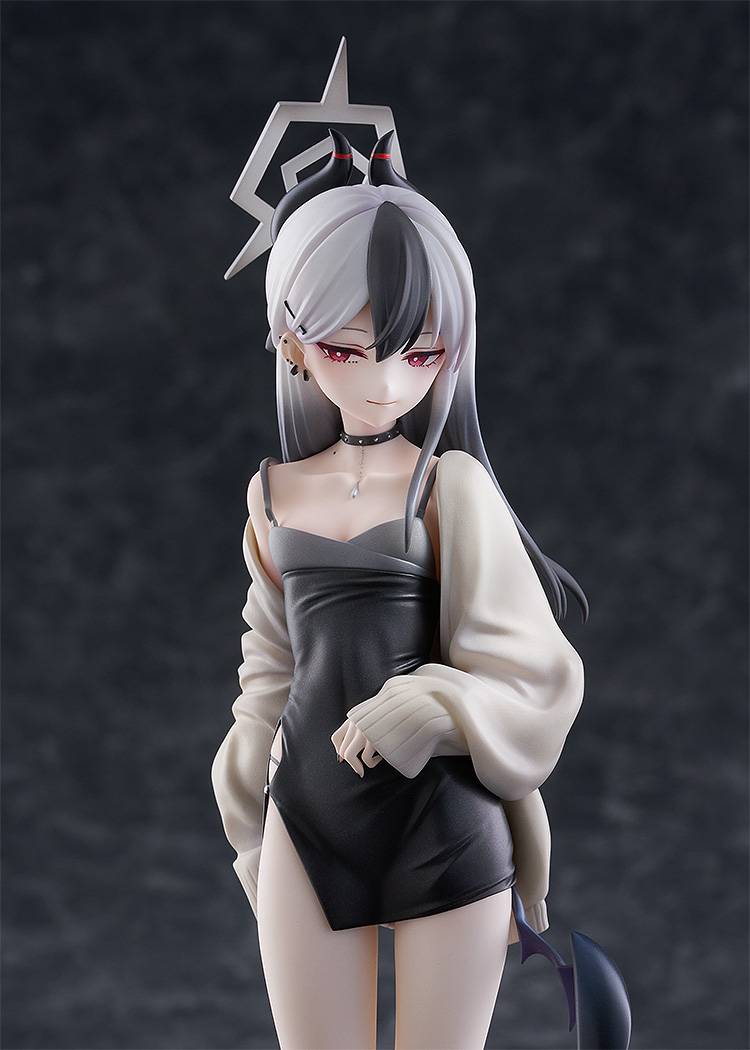 Blue Archive Kayoko Dress Ver. 1/7 Scale Figure [Max Factory x Good Smile Company] (Pre-Order) Max Factory x Good Smile Company